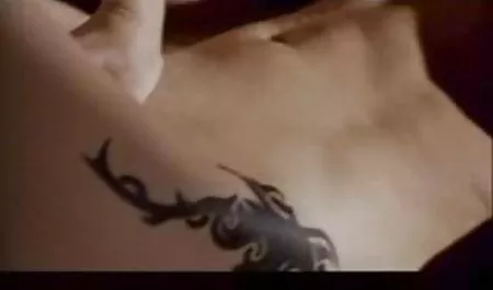 ديانا الساخنة مذهلة يحصل على تدليك قصص جنسية محارم جديدة على حلمته