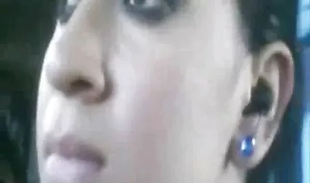 الحمار لعق والمتعة وراء الكواليس مواقع جنس محارم مع وقحة التشيكية