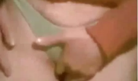 4 - إيفا لونجوريا تحب أن تأخذها ببطء احدث قصص جنس محارم