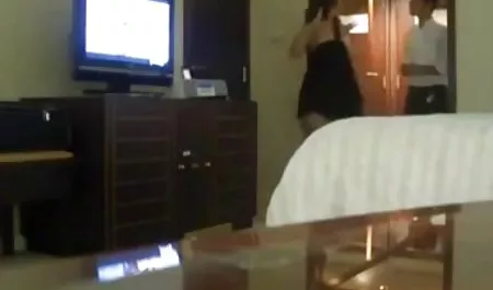 تم نصب كمين ل في ملعب رياضي وتمارس الجنس جنس محارم عربي معه في الخارج