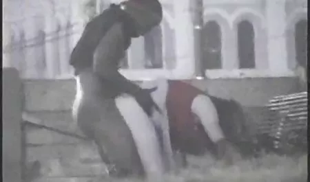 الأخت أنتوني الجانبين ركوب الحمار جنس محارم اجنبي الثابت على الديك الثابت