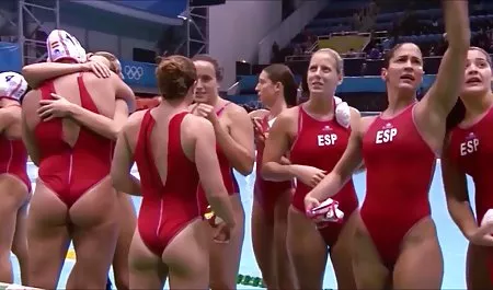 واو ، قصص سكس محارم حديثه أمي تستمني؟