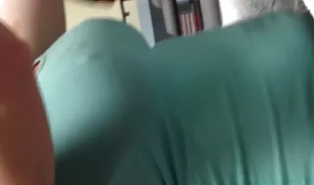 الحديث القذر عن المغنية الهولندية بوبي مواقع قصص جنس محارم عدن في جوارب