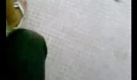 زوجين القتال جنس محارم سحاق والداعر
