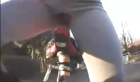 - هوت لاتينا كاتيا يجد ديك قصص سكس محارم منوعة في صندوق