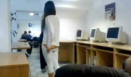 شقراء اللعنة الهواة و جنس عرب محارم